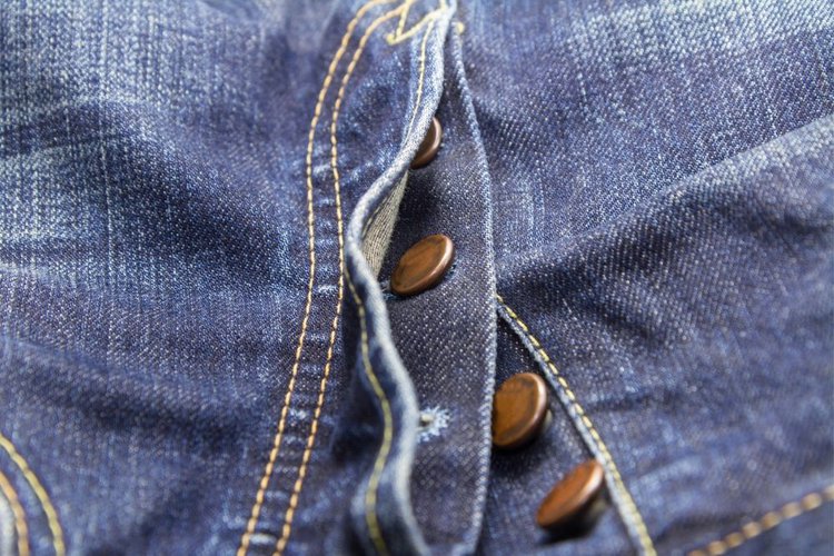 Jeans's button