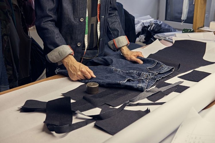 jeans tailor