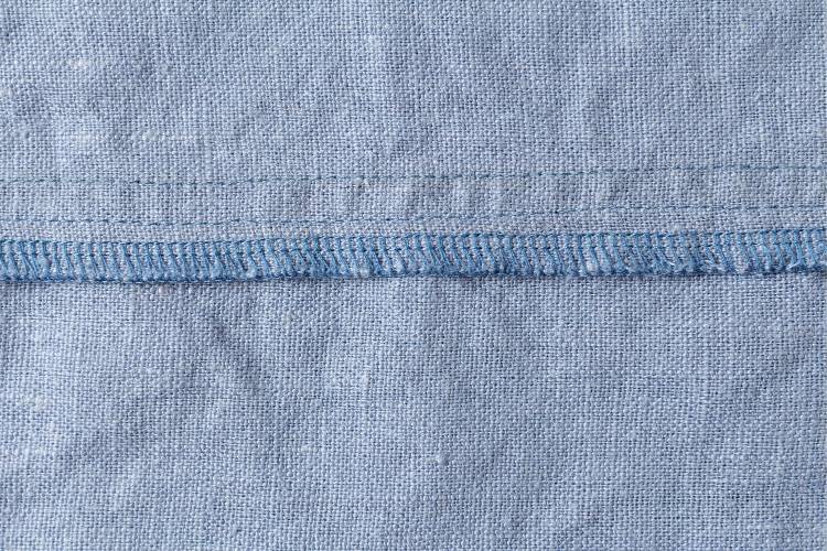 jeans with seam
