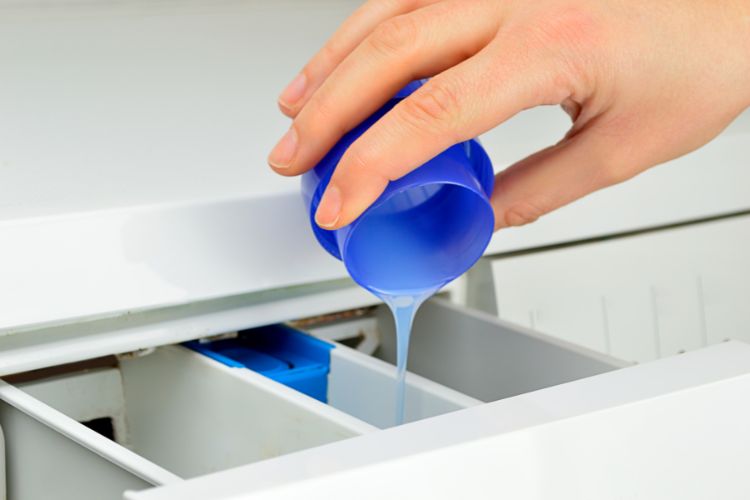 pour detergent in washing machine drawer