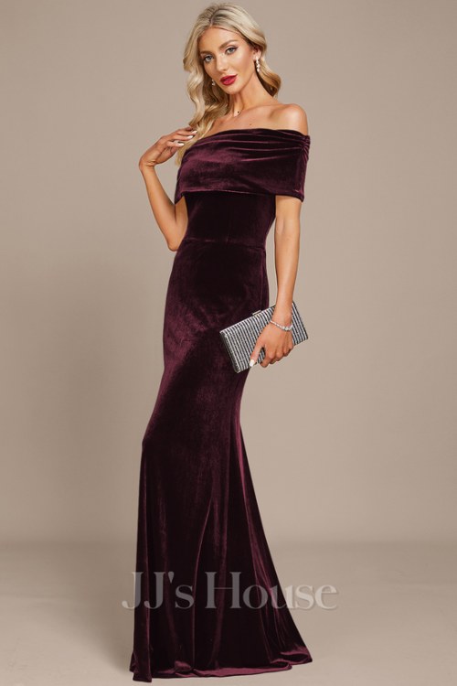 Sheath_Column Off the Shoulder Floor-Length Velvet Evening Dress