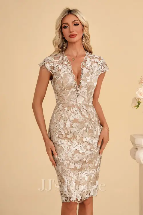 V-Neck Cap Sleeve SheathColumn Lace Midi Dress